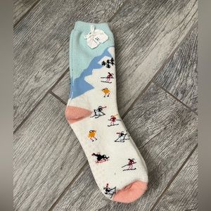 NWT thick socks with grip